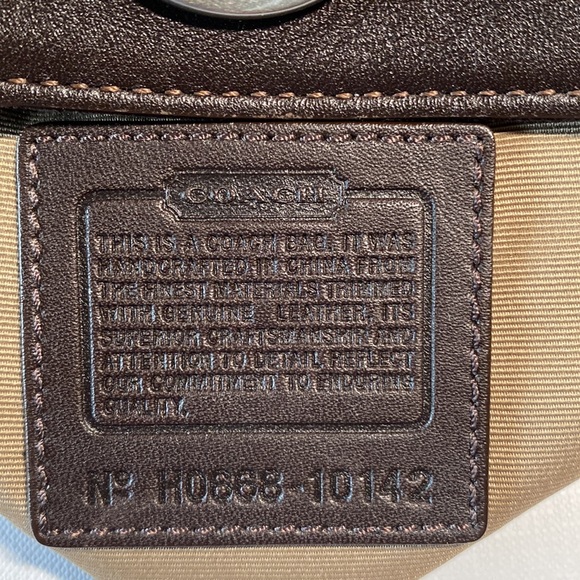 NWOT COACH Chelsea Optic Signature Jacquard Chocolate Suede Hand bag - Picture 5 of 7